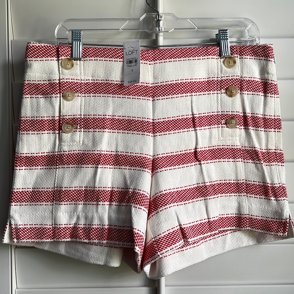NWT Ann Taylor LOFT “The Riviera Short” in Red & White, Size 8, 4” insea…
